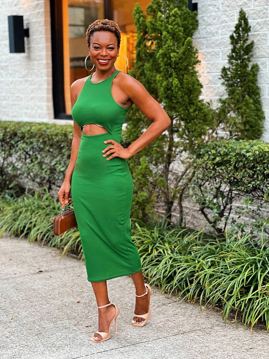 Mickaa Short Sleeve Bodycon Maxi Dress In Green MICKAA Mickaa Short Sleeve Bodycon Maxi Dress In Green MICKAA