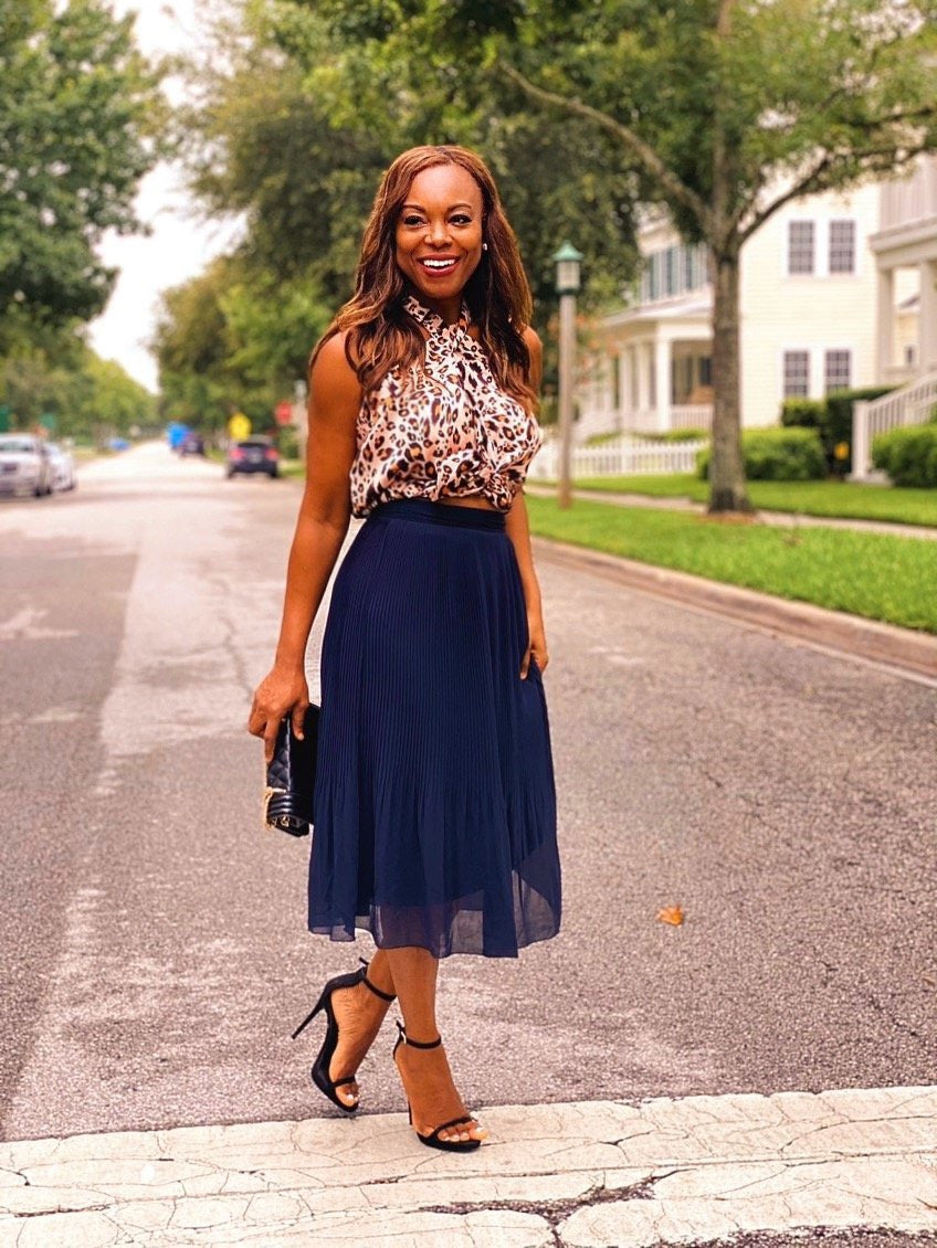 HOW TO WEAR YOUR LEOPARD SKIRT