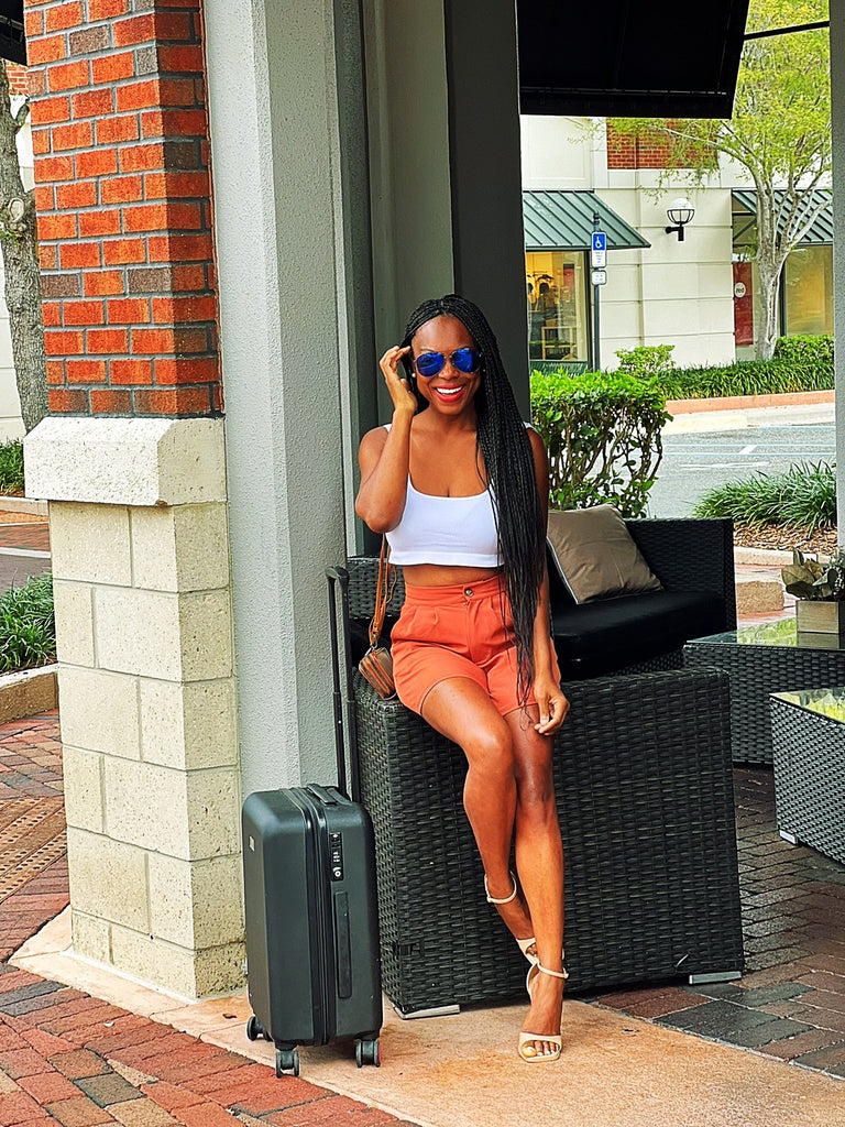 HOW TO WEAR YOUR BERMUDA SHORTS