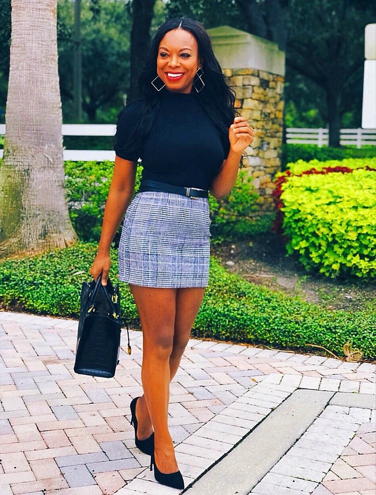 How To Short Is Too Short For A Skirt (Corporate)